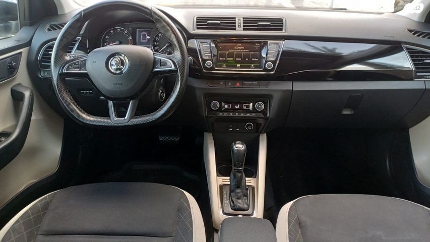 סקודה פאביה