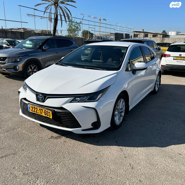 טויוטה קורולה