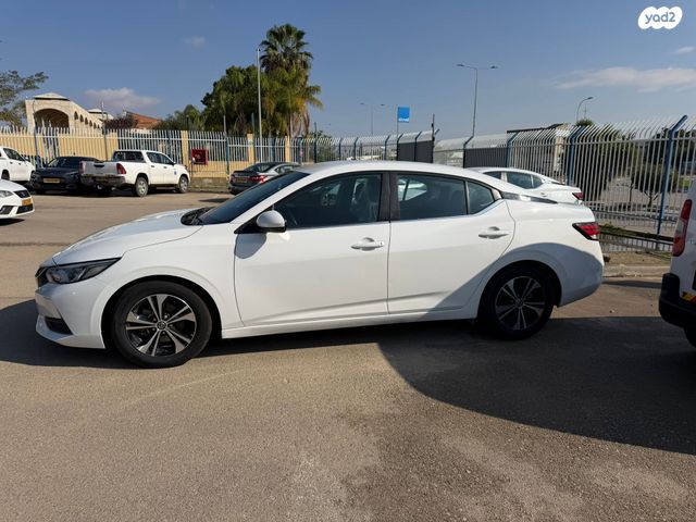 ניסאן סנטרה