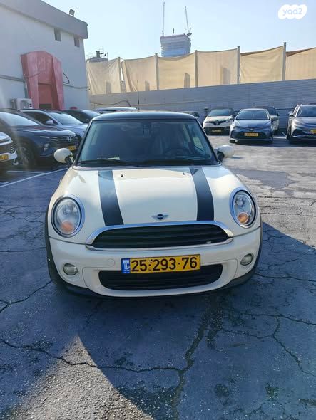 מודעת רכב מיני קופר