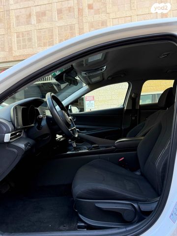 יונדאי אלנטרה