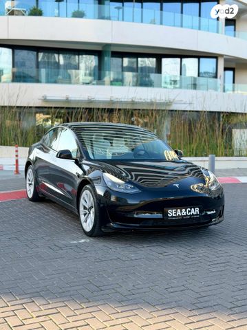 מודעת רכב טסלה מודל 3