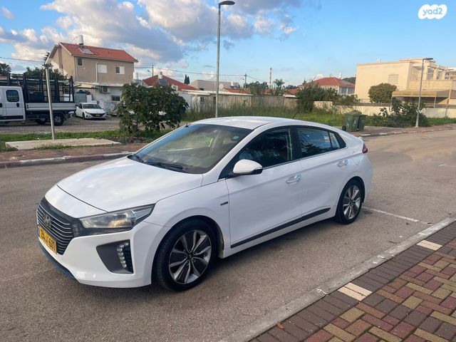 מודעת רכב יונדאי איוניק