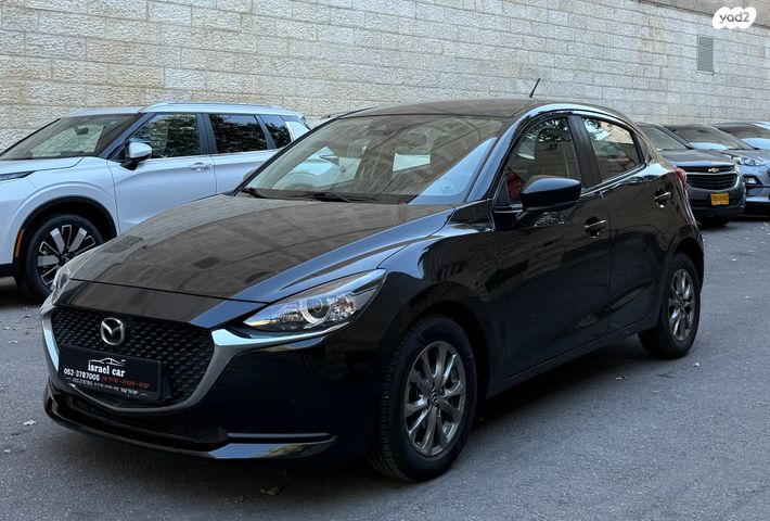 מודעת רכב מאזדה 2