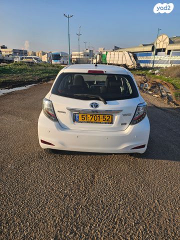 טויוטה יאריס