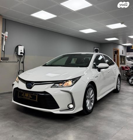 טויוטה קורולה