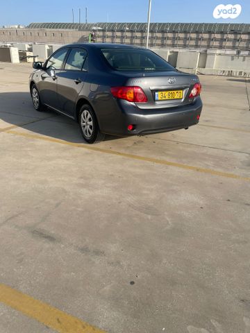 טויוטה קורולה