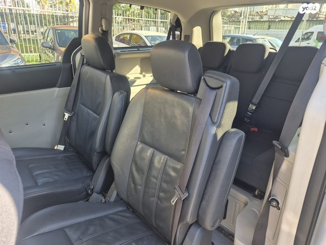 קרייזלר גראנד וויאג'ר