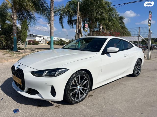 מודעת רכב ב מ וו סדרה 4