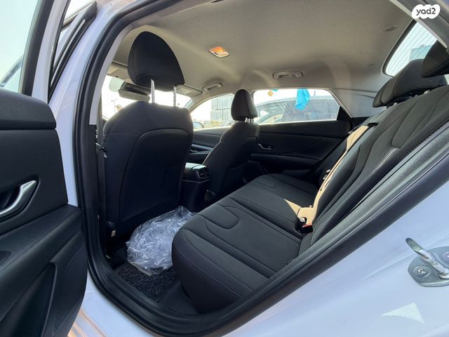 יונדאי אלנטרה