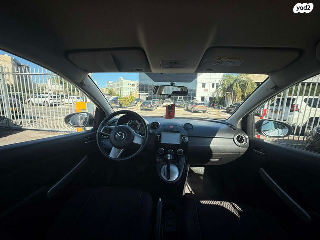 מודעת רכב מאזדה 2 2