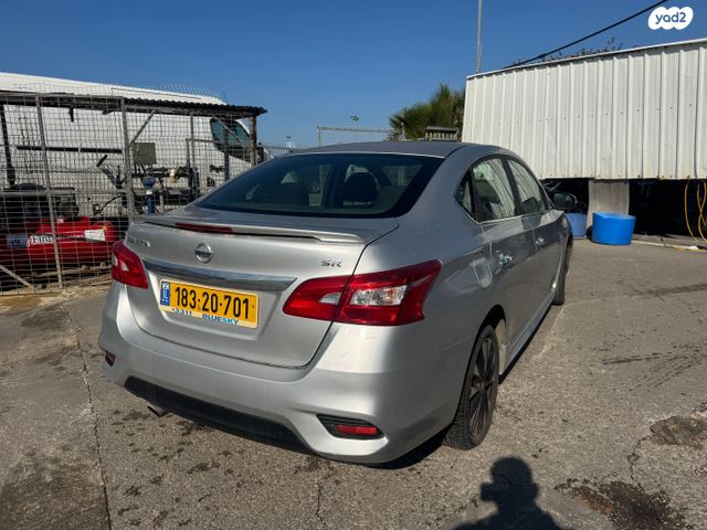 ניסאן סנטרה