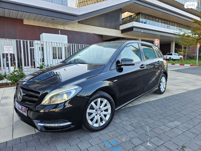 מודעת רכב מרצדס-בנץ B-class