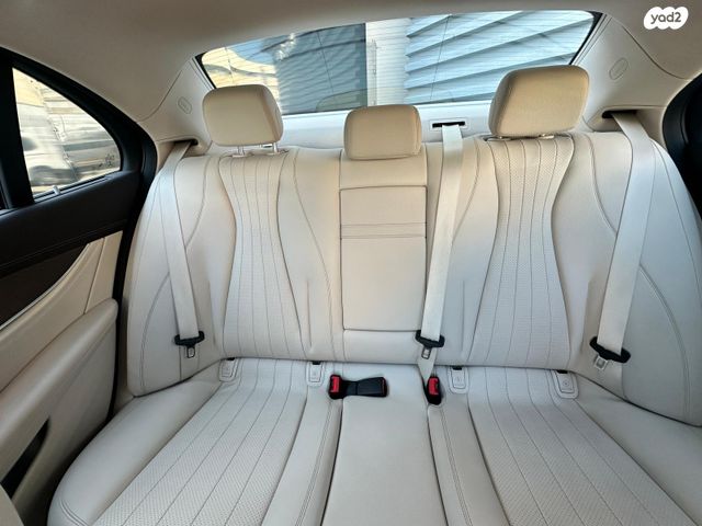 מרצדס-בנץ E-class