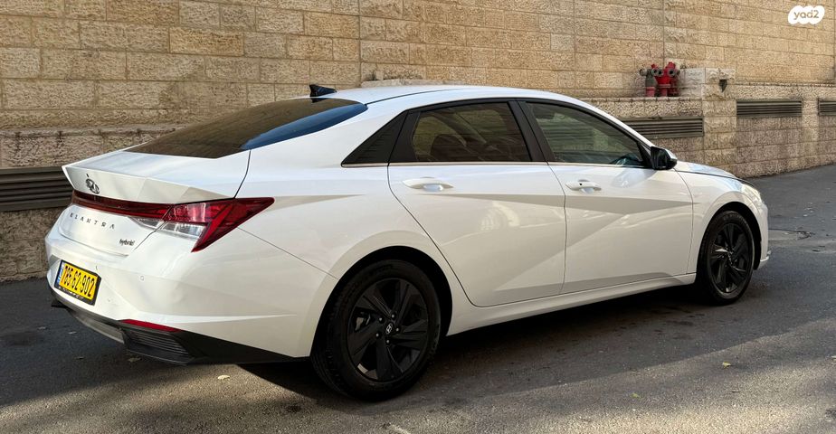 יונדאי אלנטרה