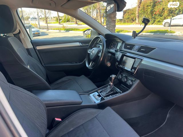 סקודה סופרב