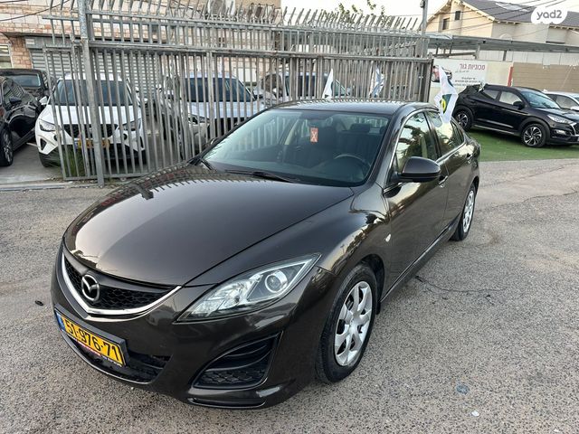 מודעת רכב מאזדה 6