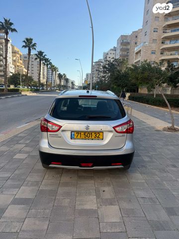 סוזוקי קרוסאובר