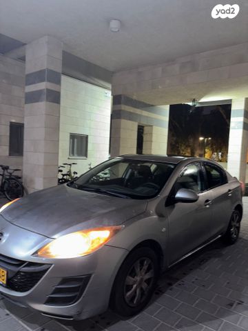 מודעת רכב מאזדה 3