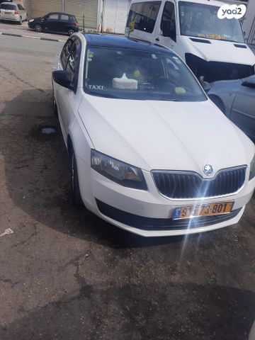 סקודה אוקטביה