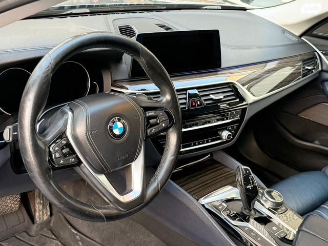 ב מ וו סדרה 5