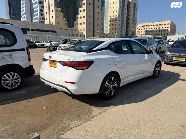 ניסאן סנטרה