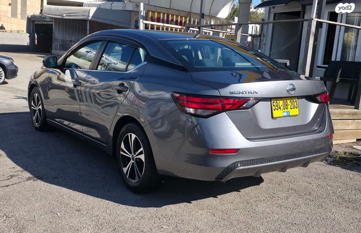 ניסאן סנטרה