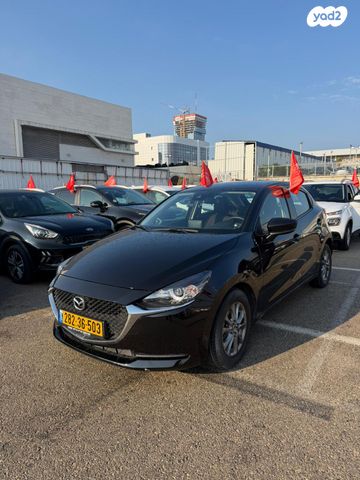 מודעת רכב מאזדה 2