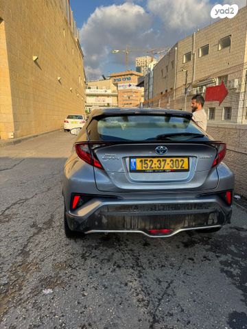 טויוטה C-HR
