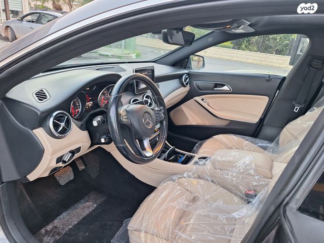 מרצדס-בנץ CLA