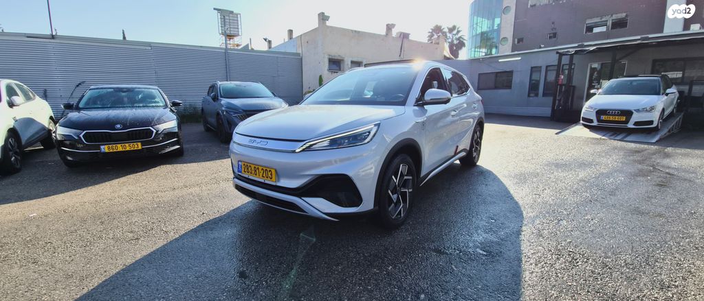 מודעת רכב בי.ווי.די אטו 3