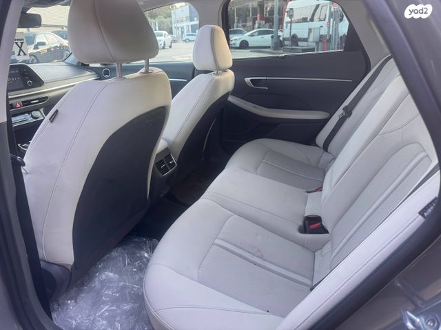 מודעת רכב יונדאי סונטה 1