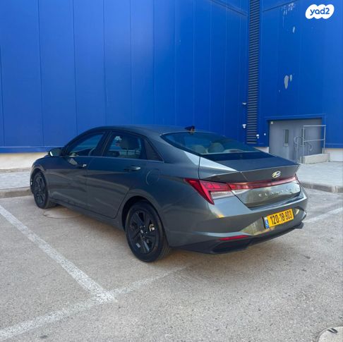 יונדאי אלנטרה