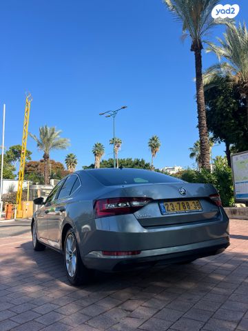 סקודה סופרב