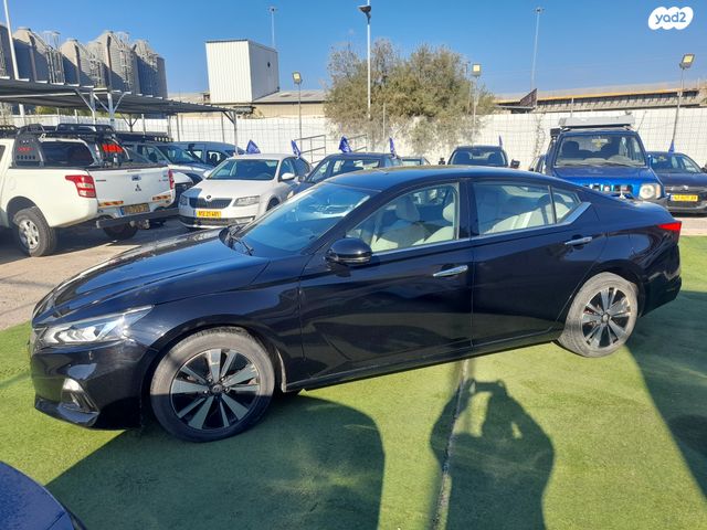 מודעת רכב ניסאן אלטימה