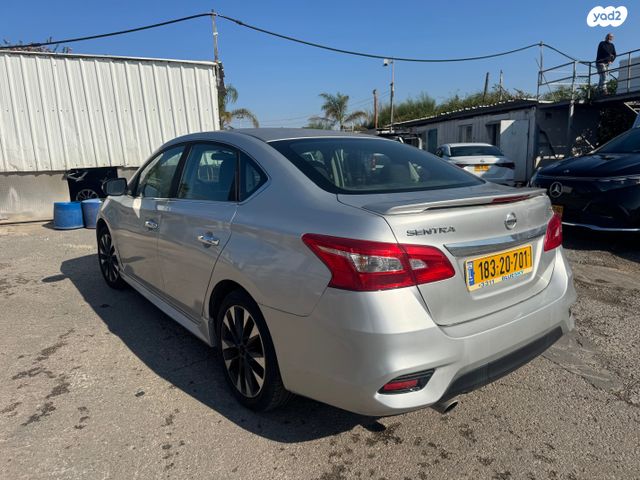 ניסאן סנטרה