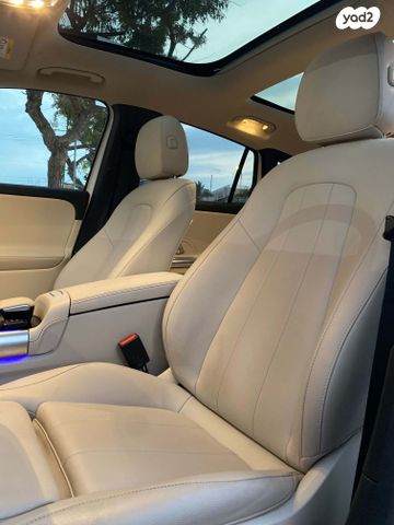 מרצדס-בנץ EQA