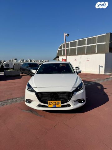 מודעת רכב מאזדה 3