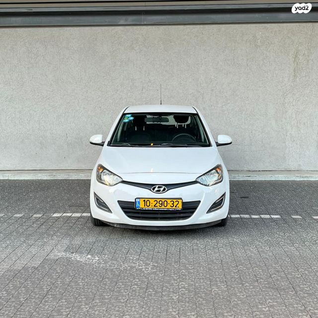 מודעת רכב יונדאי i20