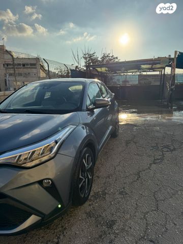 טויוטה C-HR