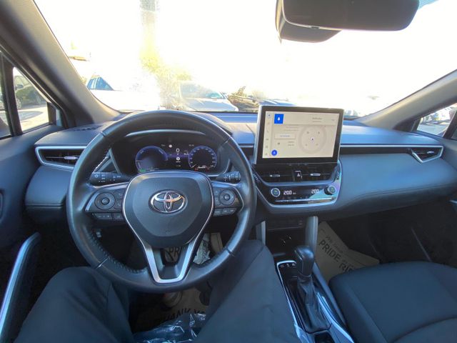 טויוטה קורולה קרוס