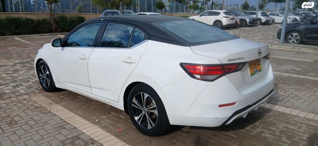 ניסאן סנטרה