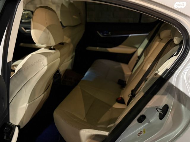 מודעת רכב לקסוס GS