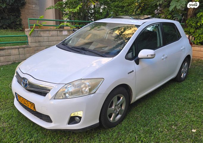 מודעת רכב טויוטה אוריס