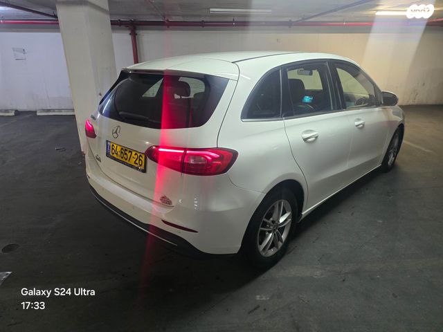מרצדס-בנץ B-class
