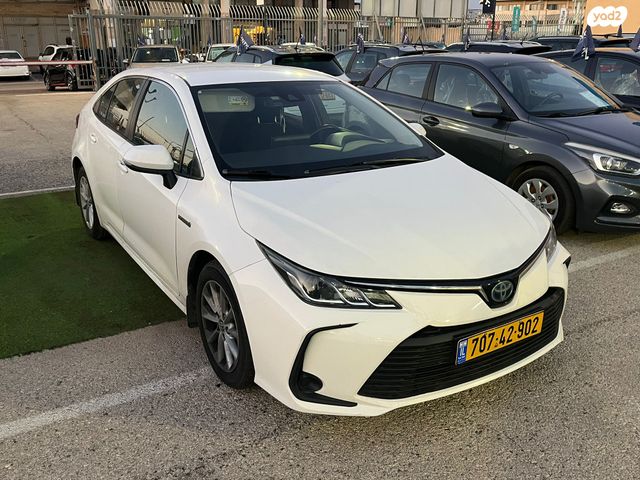 מודעת רכב טויוטה קורולה