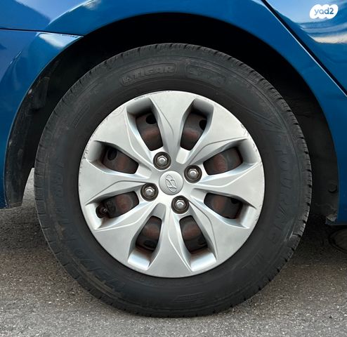 יונדאי אקסנט i25