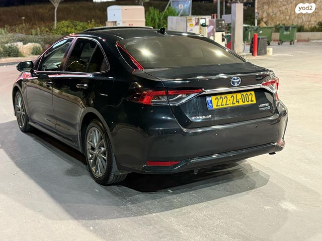 טויוטה קורולה