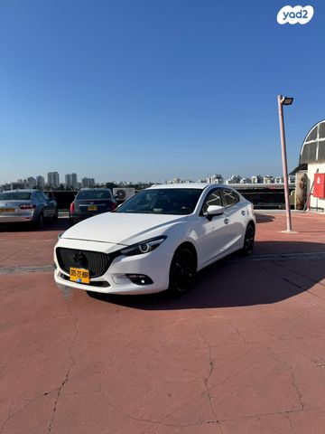 מאזדה 3