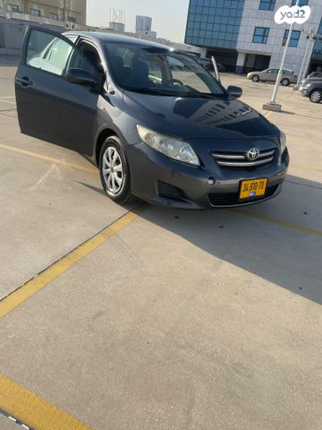 טויוטה קורולה